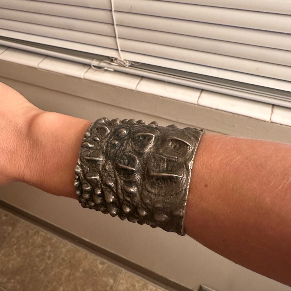 Alkemie Textured Bracelet